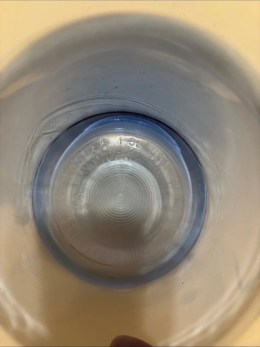 Pyrex mixing bowl